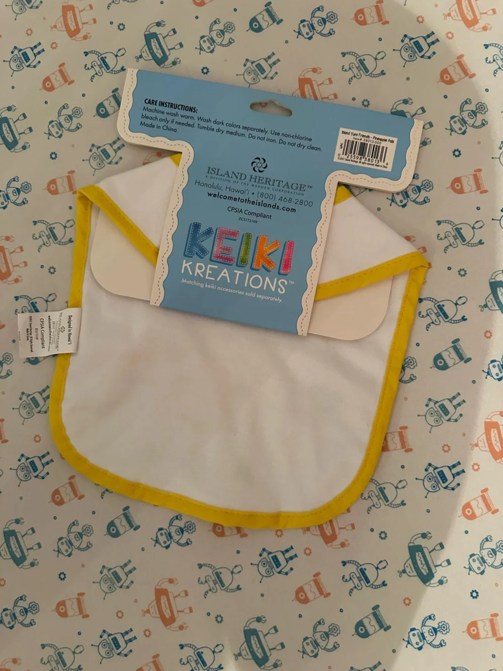 Aloha Pineapple Baby Bib - Yellow & Green